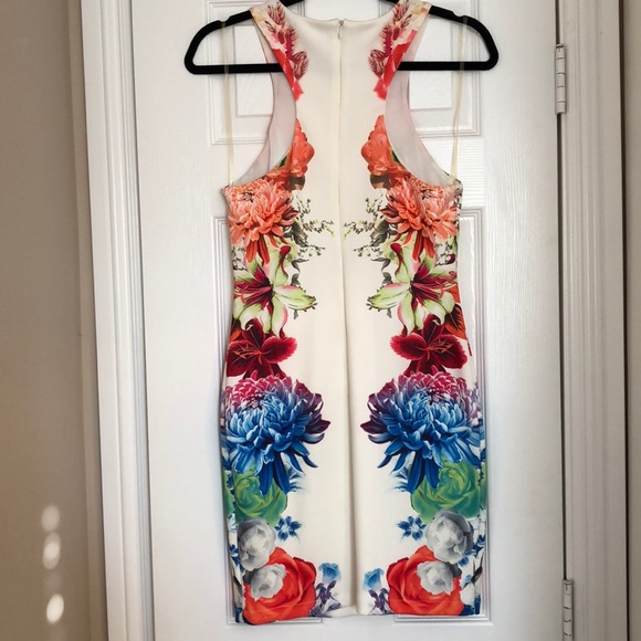 White Foral Dress - Picture 5 of 8